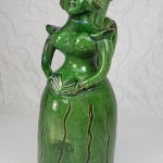 Garrafa antiga escultura