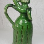 Garrafa antiga escultura