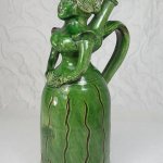 Garrafa antiga escultura