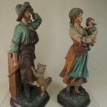 Par de esculturas antigas