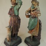 Par de esculturas antigas